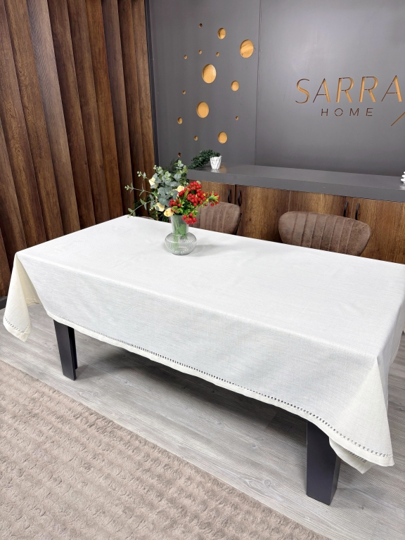 SARRA ANTİKALI MASA ÖRTÜSÜ