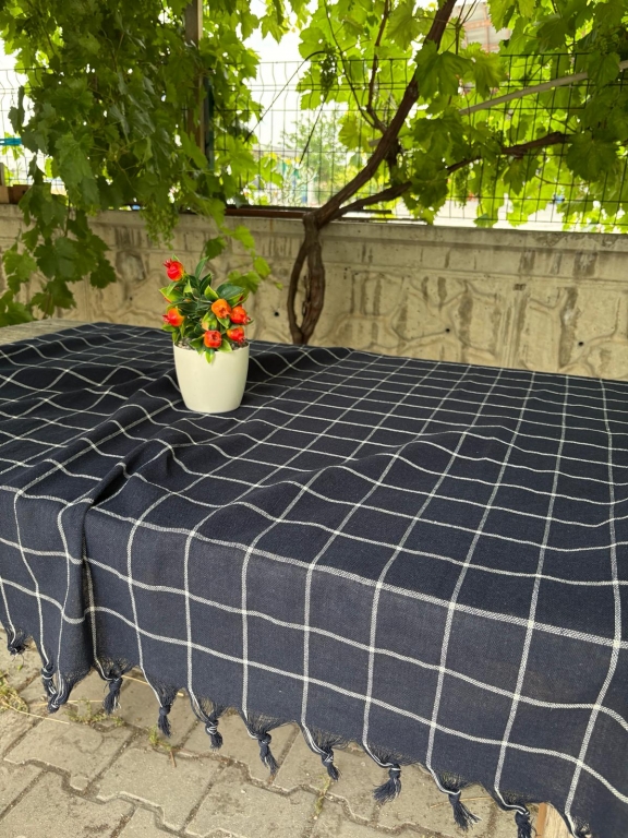 SARRA 130x150 KARELİ PİKNİK ÖRTÜSÜ