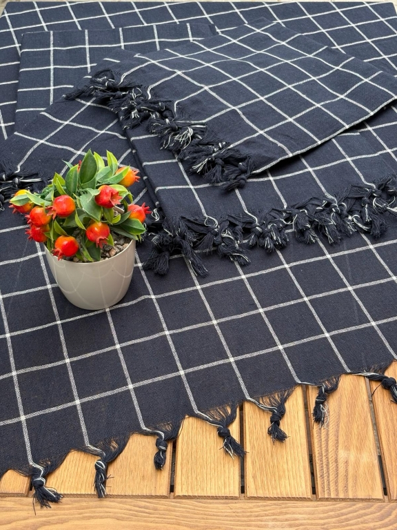 SARRA 130x150 KARELİ PİKNİK ÖRTÜSÜ