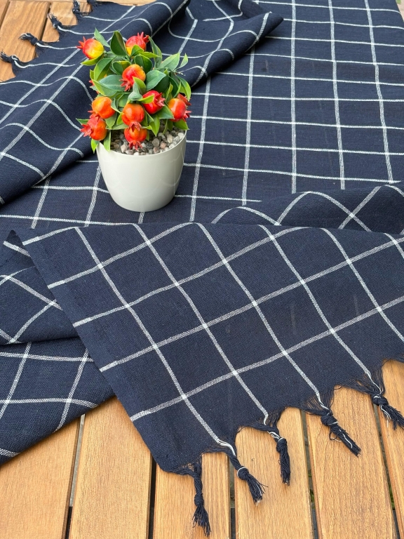SARRA 130x150 KARELİ PİKNİK ÖRTÜSÜ